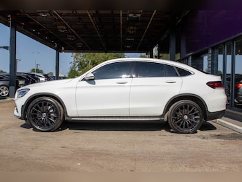 Used Mercedes-Benz GLC 2019 for sale - 79421830: Photo