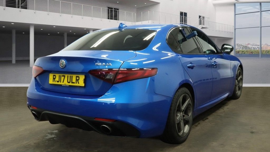 Used Alfa Romeo Giulia 2017 for sale - 77642758: Photo 10