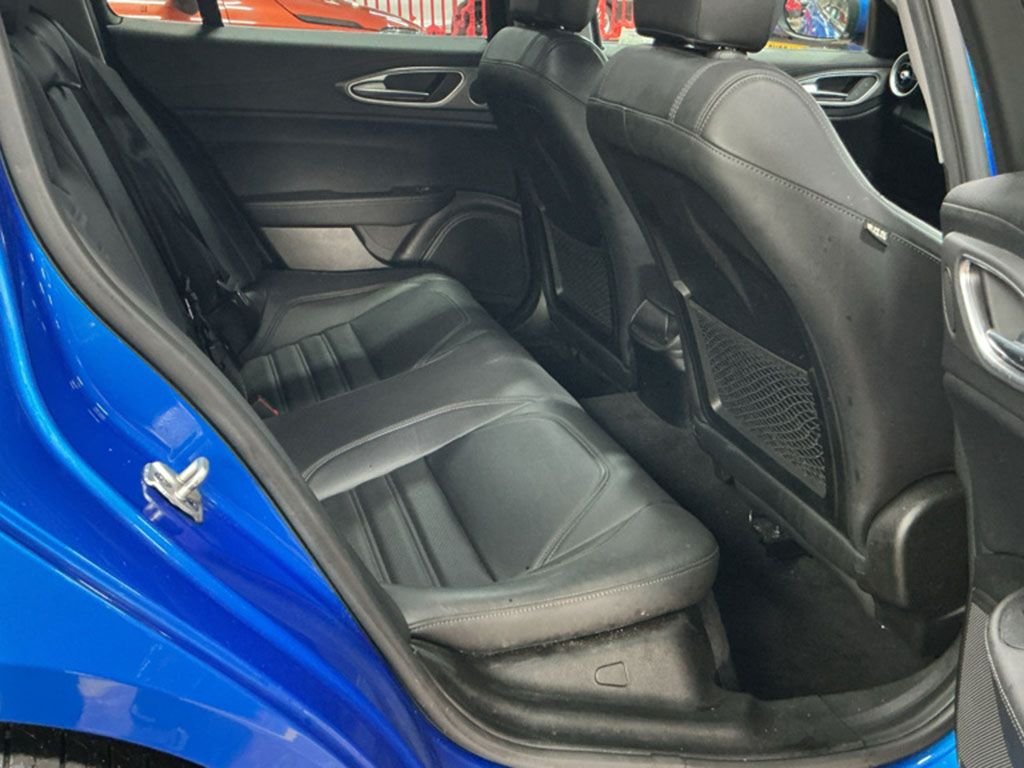 Used Alfa Romeo Giulia 2017 for sale - 77642758: Photo 4