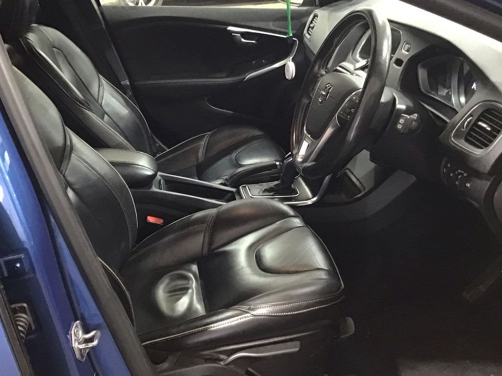 Used Volvo V40 2017 for sale - 77734404: Photo 3