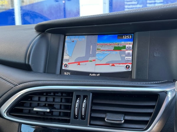 Used Infiniti Q30 2018 for sale - 75665826: Photo 25