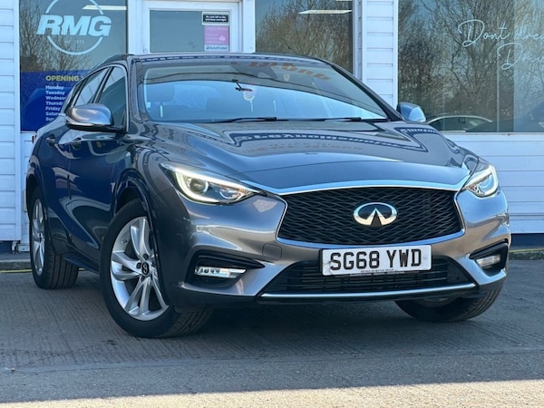 Used Infiniti Q30 2018 for sale - 75665826: Photo 2