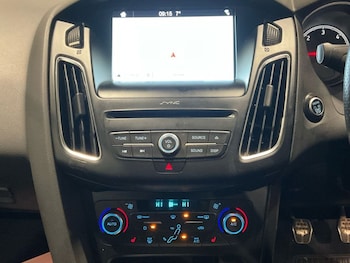 Used Ford Focus 2017 for sale - 77356775: Photo