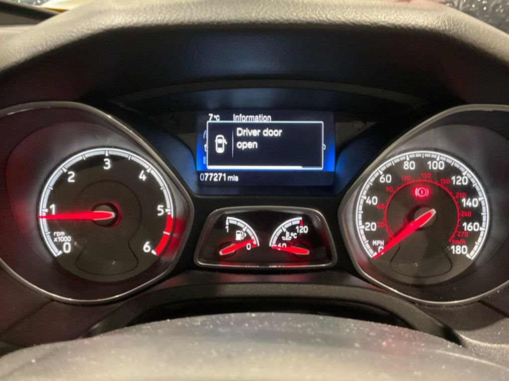 Used Ford Focus 2017 for sale - 77356775: Photo 6