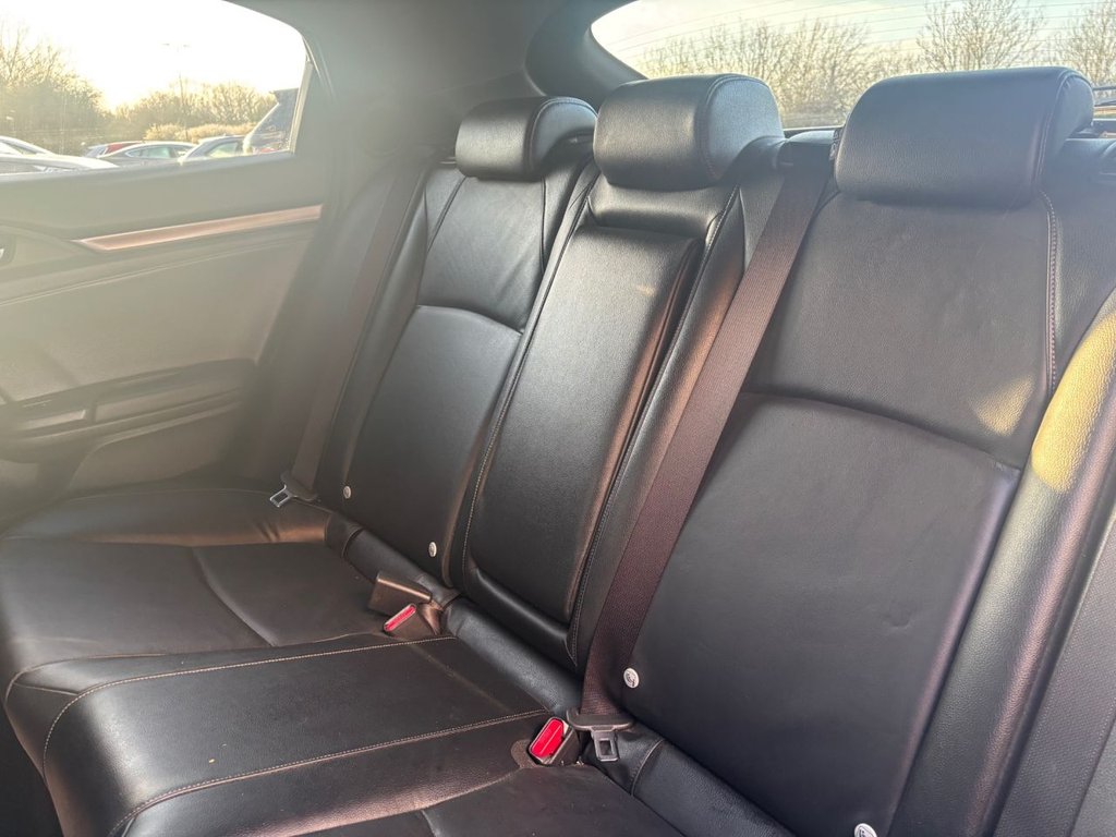 Used Honda Civic 2019 for sale - 77594301: Photo 16