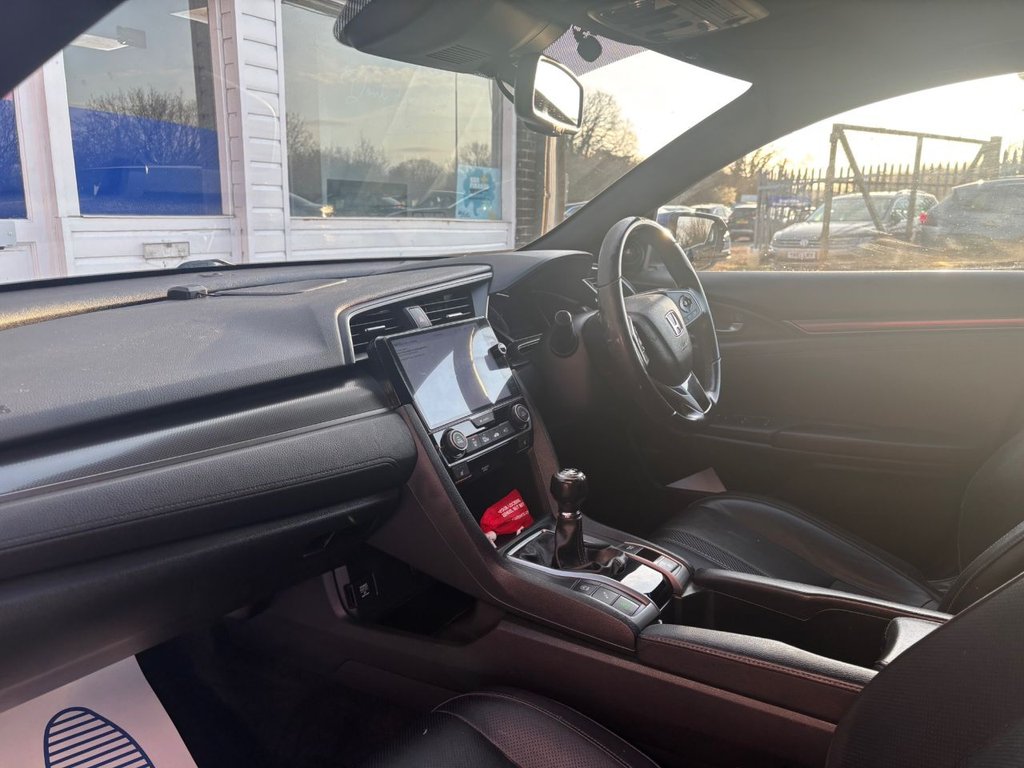 Used Honda Civic 2019 for sale - 77594301: Photo 17