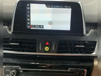 Used BMW 2 Series 2018 for sale - 76950300: Photo