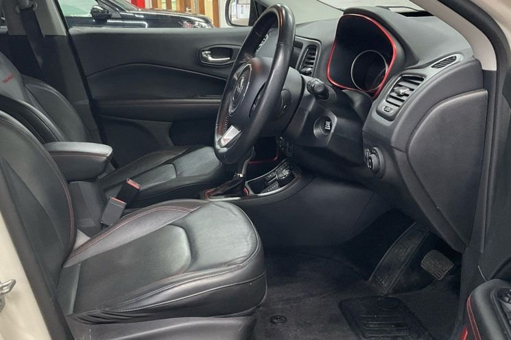 Used Jeep Compass 2019 for sale - 76147872: Photo 3