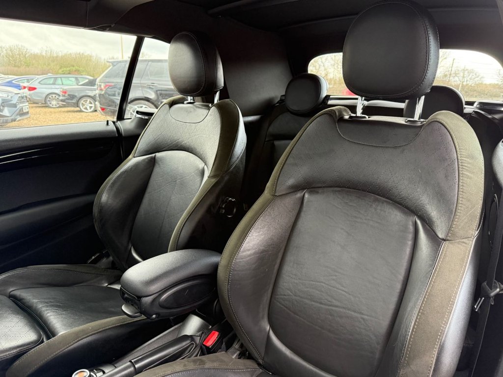 Used MINI Convertible 2017 for sale - 77546928: Photo 17