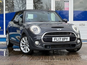 Used MINI Convertible 2017 for sale - 77546928: Photo