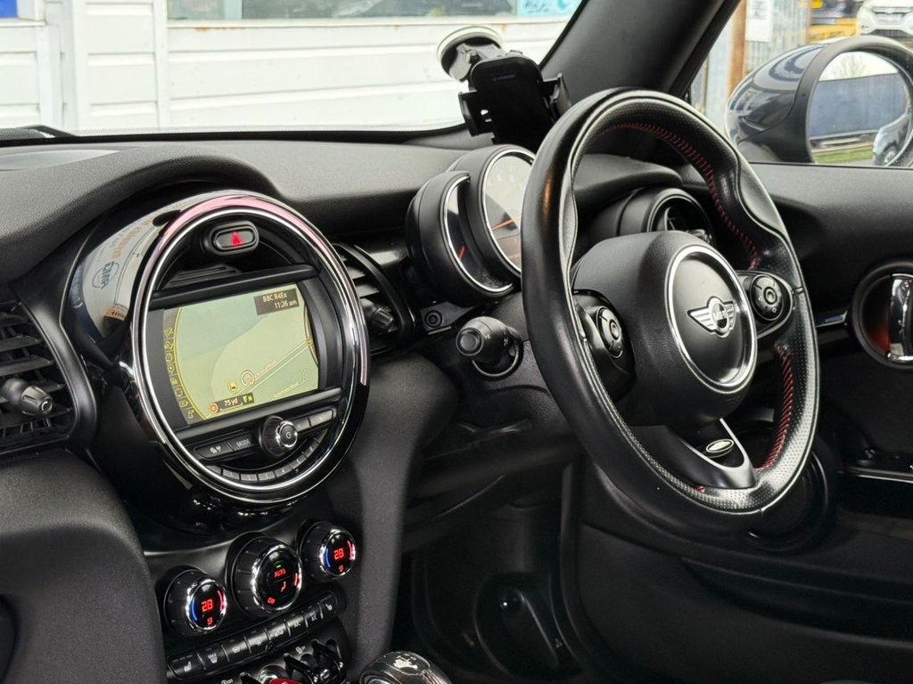 Used MINI Convertible 2017 for sale - 77546928: Photo 37