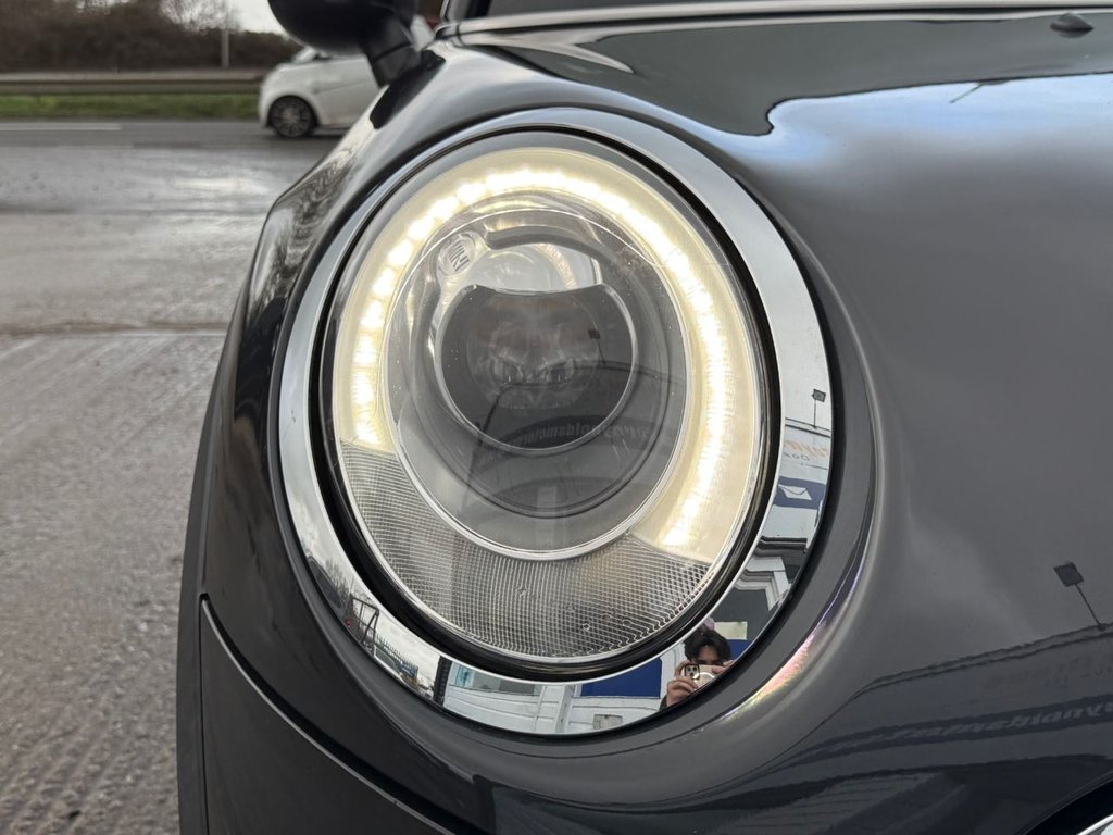 Used MINI Convertible 2017 for sale - 77546928: Photo 38