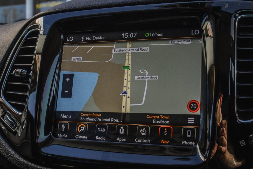 Used Jeep Compass 2020 for sale - 77936044: Photo 2