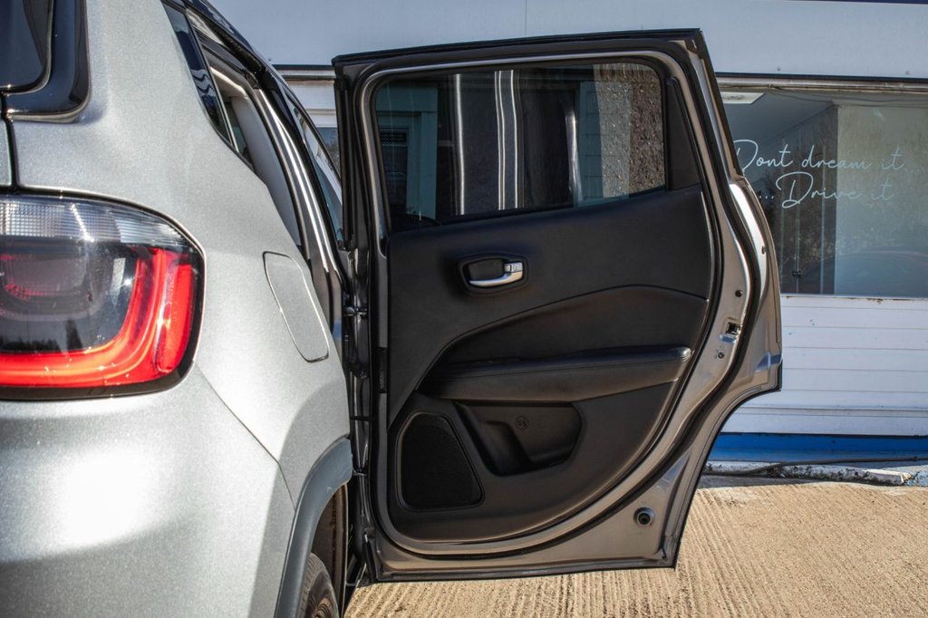 Used Jeep Compass 2020 for sale - 77936044: Photo 31