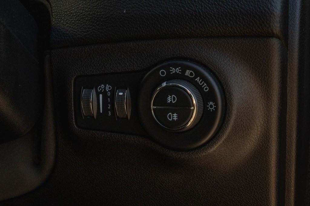 Used Jeep Compass 2020 for sale - 77936044: Photo 41