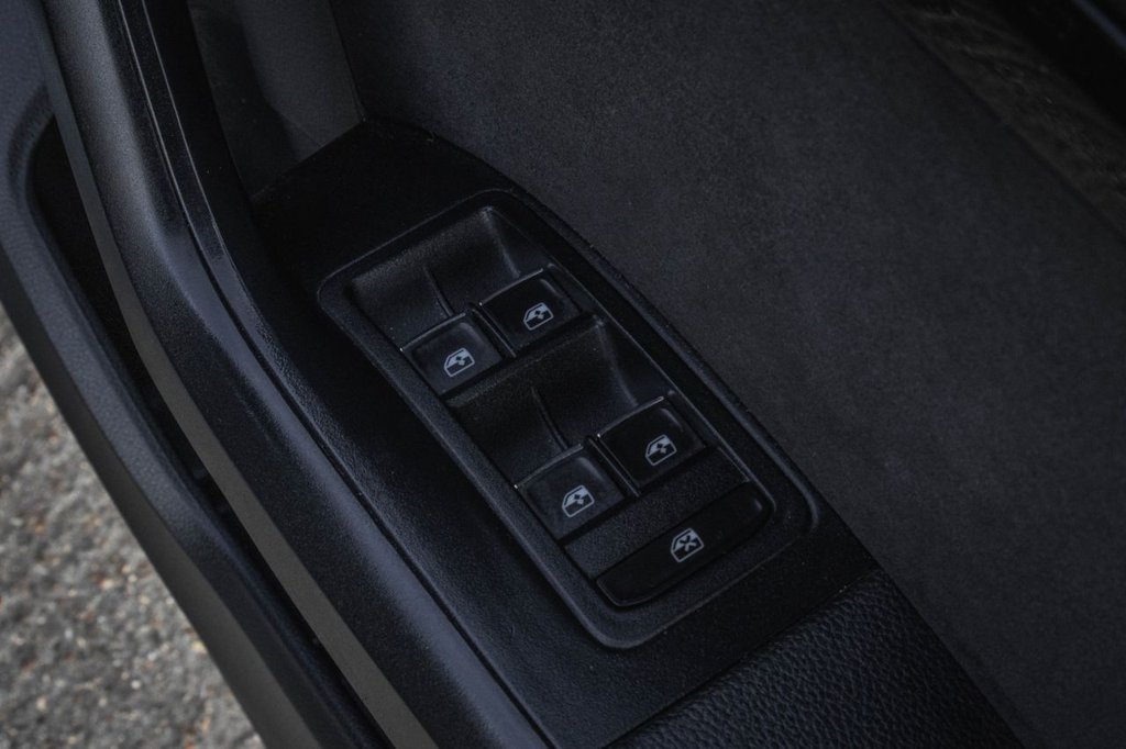 Used SEAT Ateca 2019 for sale - 77935975: Photo 42