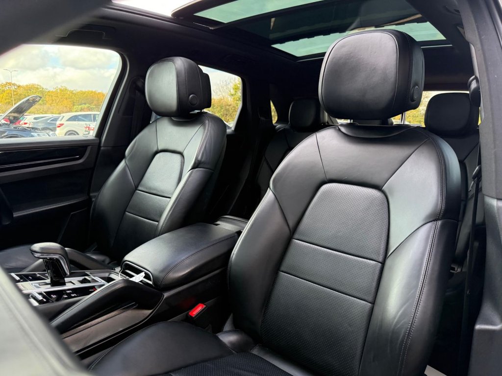 Used Porsche Cayenne 2020 for sale - 76582473: Photo 18