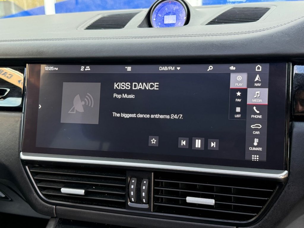 Used Porsche Cayenne 2020 for sale - 76582473: Photo 25