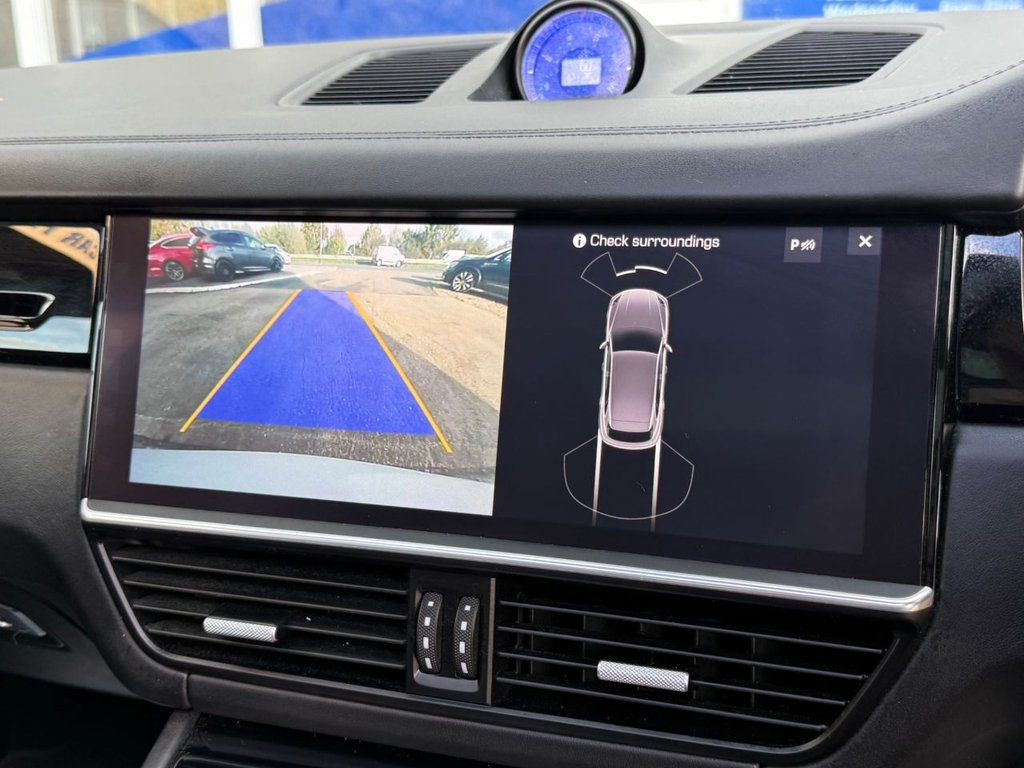 Used Porsche Cayenne 2020 for sale - 76582473: Photo 26