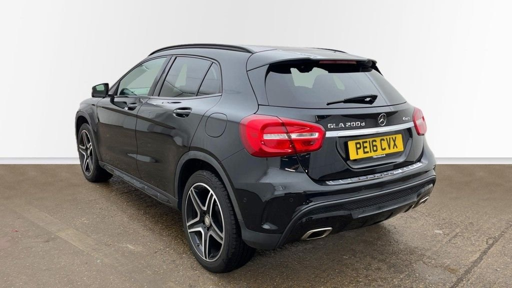 Used Mercedes-Benz GLA 2016 for sale - 76546924: Photo 7