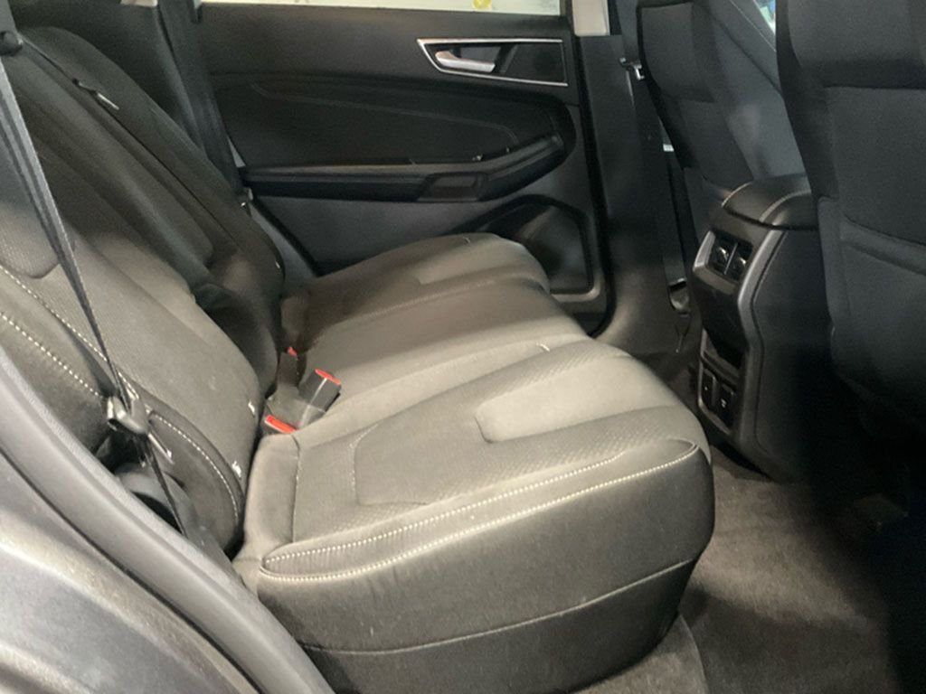 Used Ford Edge 2017 for sale - 77328140: Photo 4