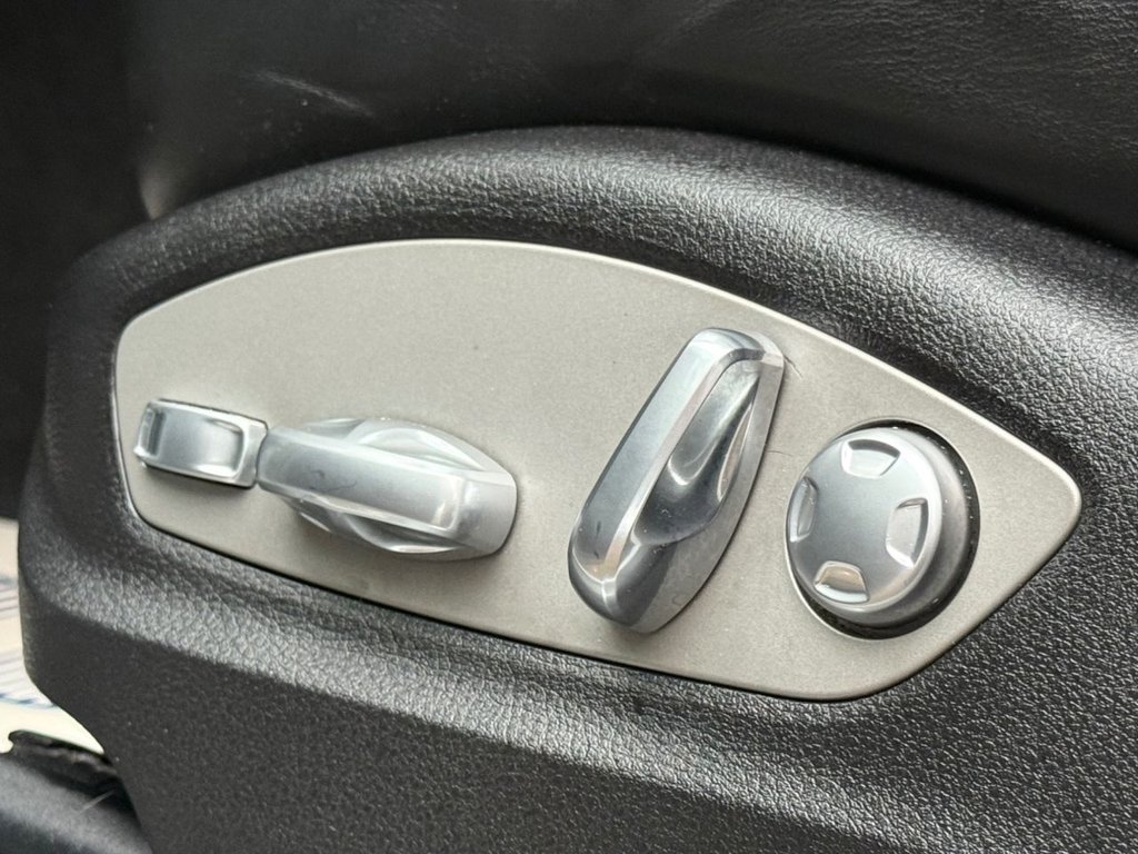 Used Porsche Macan 2018 for sale - 76496299: Photo 39