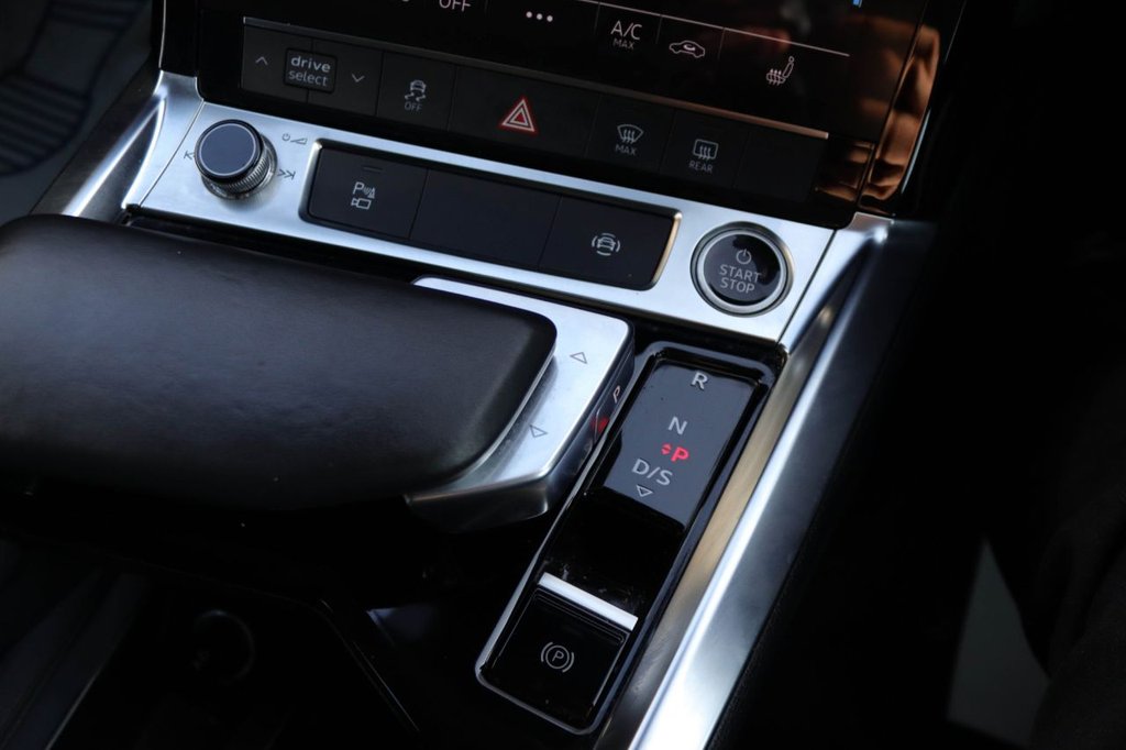 Used Audi e-tron 2021 for sale - 77355743: Photo 37