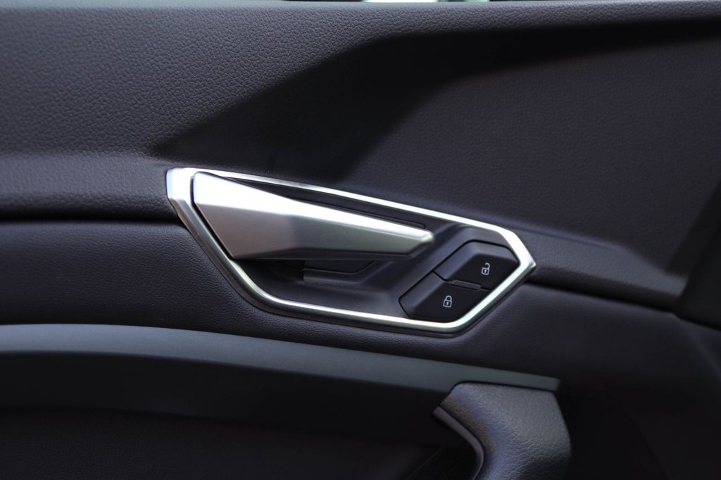 Used Audi e-tron 2021 for sale - 77355743: Photo 41