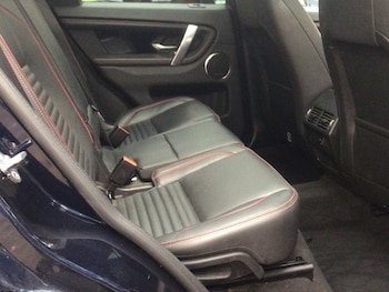 Used Land Rover Discovery Sport 2022 for sale - 78737869: Photo