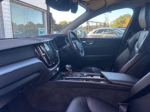 Used Volvo XC60 2019 for sale - 76147334: Photo 19