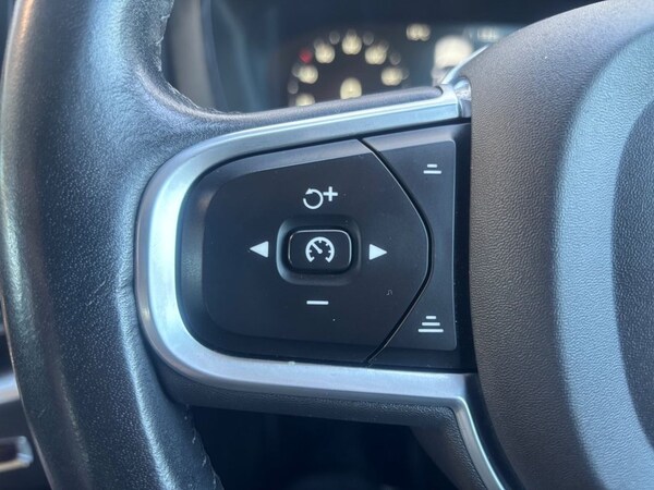 Used Volvo XC60 2019 for sale - 76147334: Photo 28