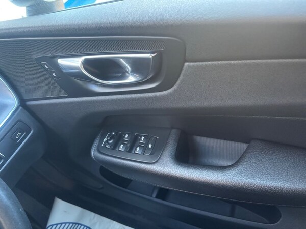 Used Volvo XC60 2019 for sale - 76147334: Photo 35