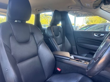 Used Volvo XC60 2019 for sale - 76147334: Photo 3
