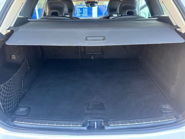 Used Volvo XC60 2019 for sale - 76147334: Photo 46