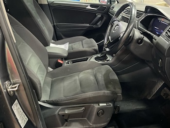 Used Volkswagen Tiguan Allspace 2018 for sale - 78658574: Photo