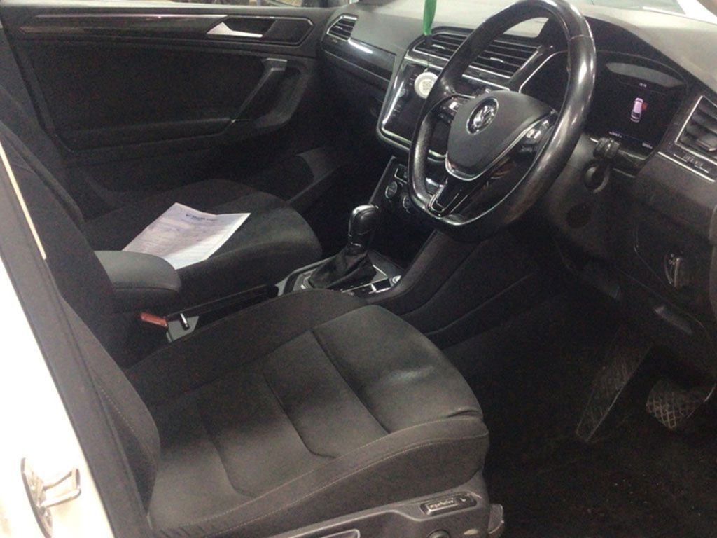 Used Volkswagen Tiguan 2017 for sale - 77959807: Photo 3