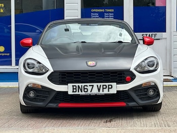 Used Abarth 124 Spider 2017 for sale - 75666068: Photo