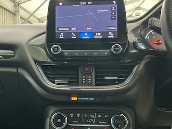 Used Ford Fiesta 2019 for sale - 78619519: Photo