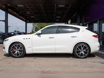 Used Maserati Levante 2018 for sale - 79432706: Photo