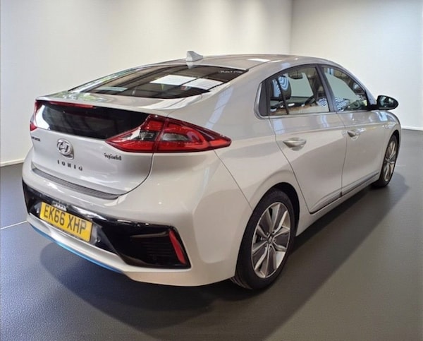 Used Hyundai IONIQ 2016 for sale - 76185132: Photo 10