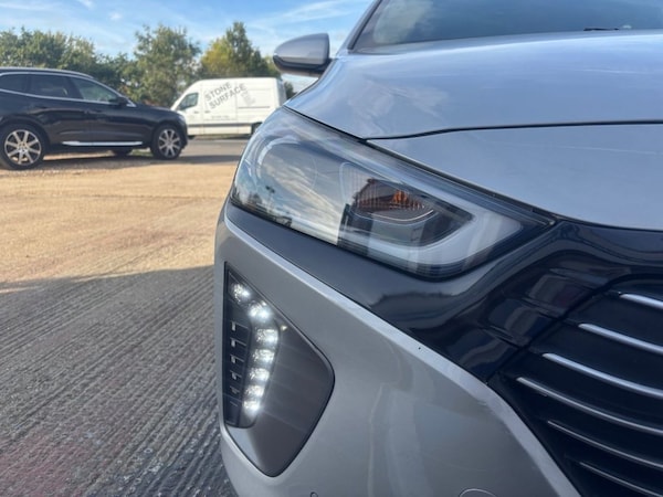 Used Hyundai IONIQ 2016 for sale - 76185132: Photo 38
