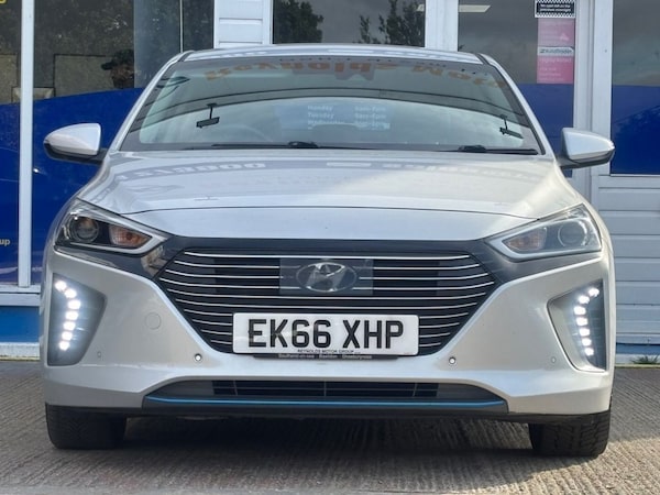 Used Hyundai IONIQ 2016 for sale - 76185132: Photo 3