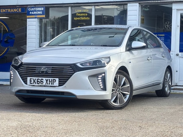 Used Hyundai IONIQ 2016 for sale - 76185132: Photo 4
