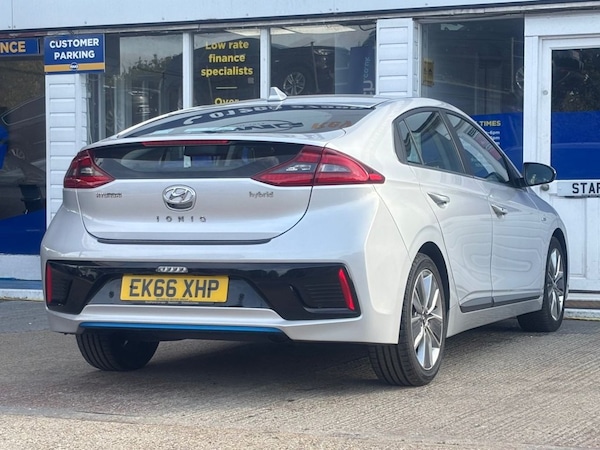 Used Hyundai IONIQ 2016 for sale - 76185132: Photo 9