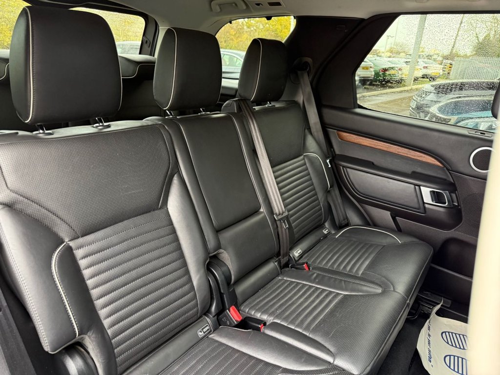 Used Land Rover Discovery 2017 for sale - 76547058: Photo 15