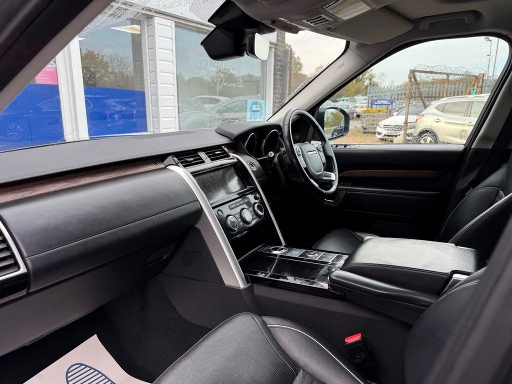 Used Land Rover Discovery 2017 for sale - 76547058: Photo 19