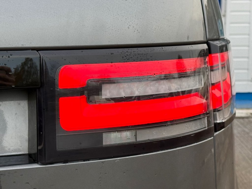 Used Land Rover Discovery 2017 for sale - 76547058: Photo 35