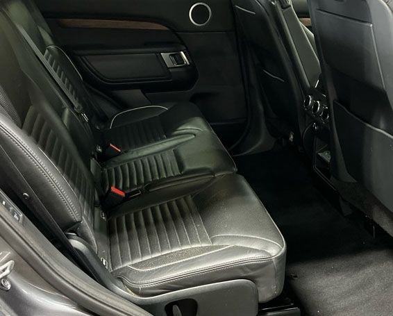 Used Land Rover Discovery 2017 for sale - 76547058: Photo 4