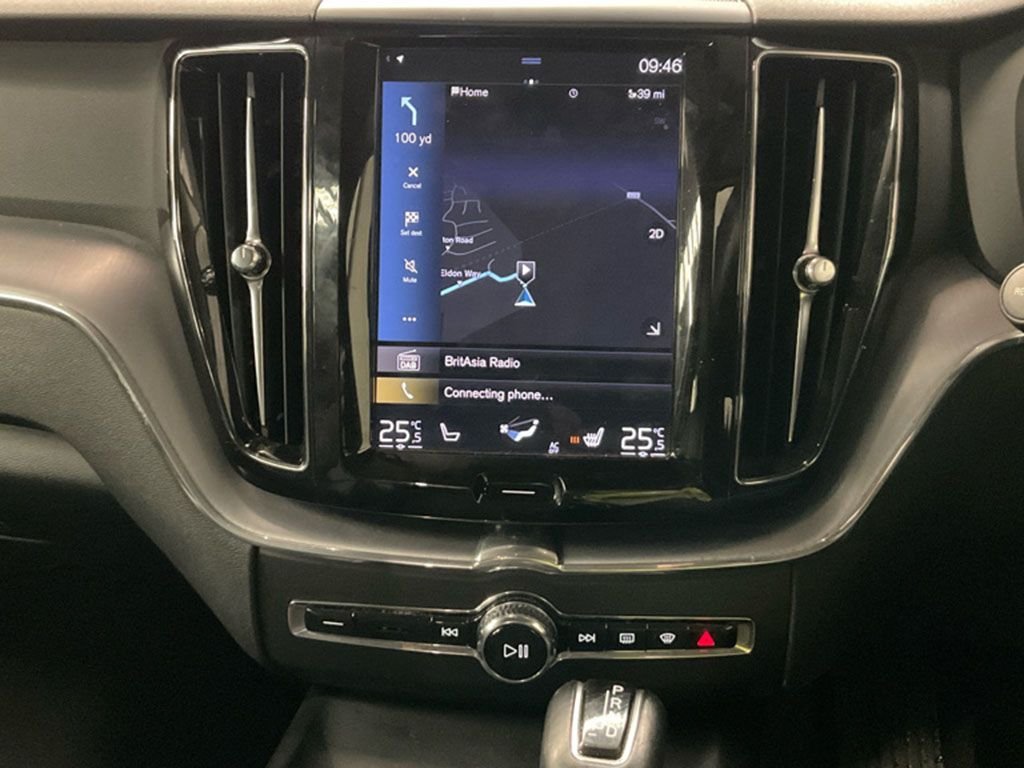 Used Volvo XC60 2019 for sale - 77356773: Photo 2