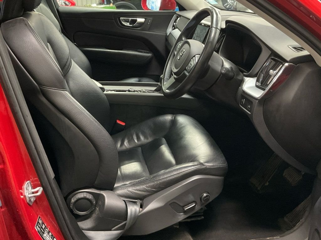 Used Volvo XC60 2019 for sale - 77356773: Photo 3